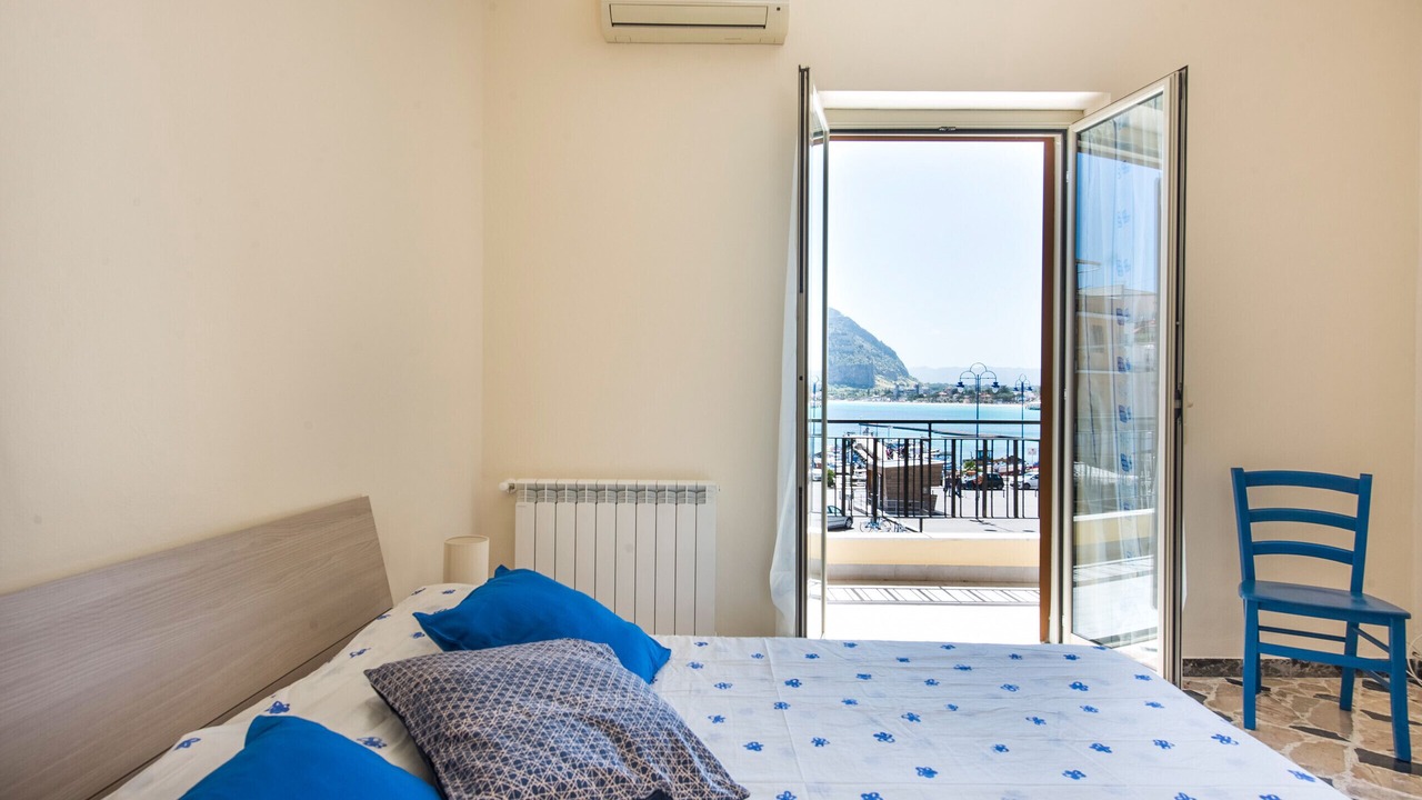 Photo of Bedroom in Mondello
