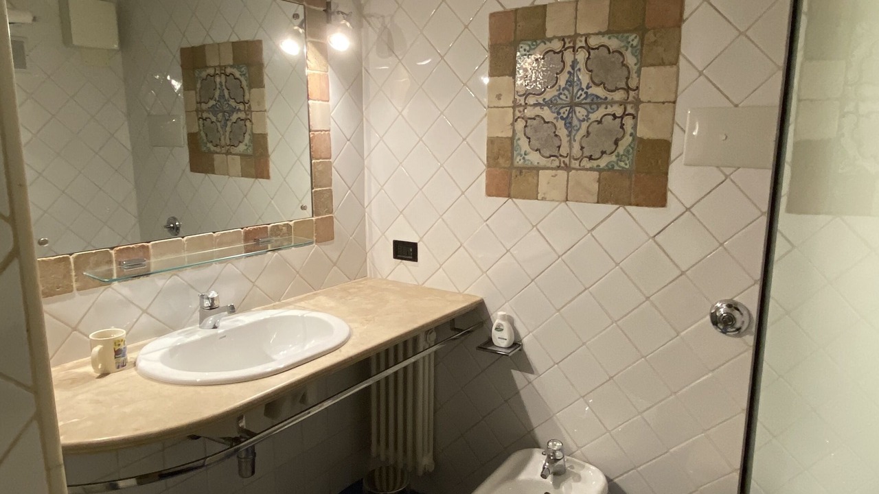 Photo of Bathroom in Palermo