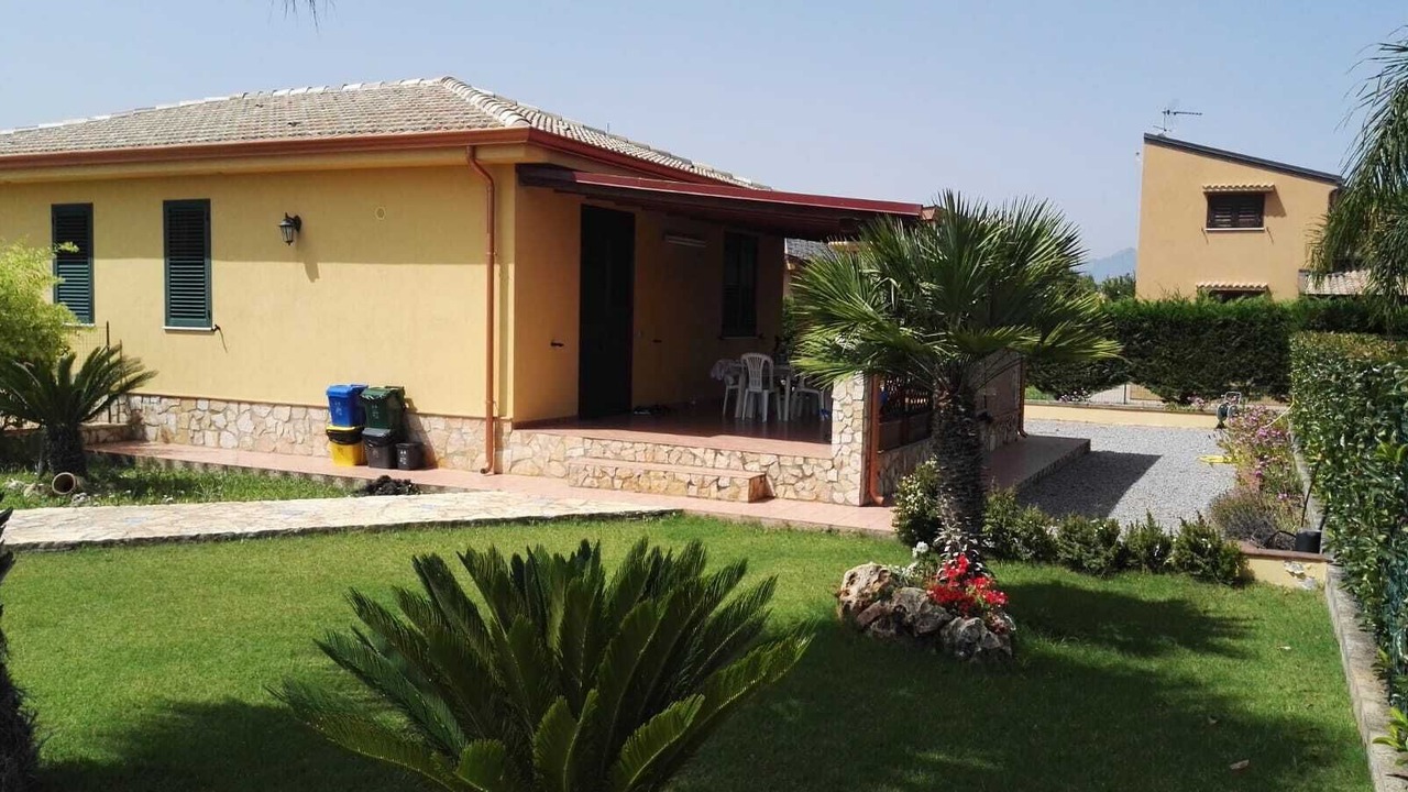 Photo of Outdoor in Campofelice di Roccella