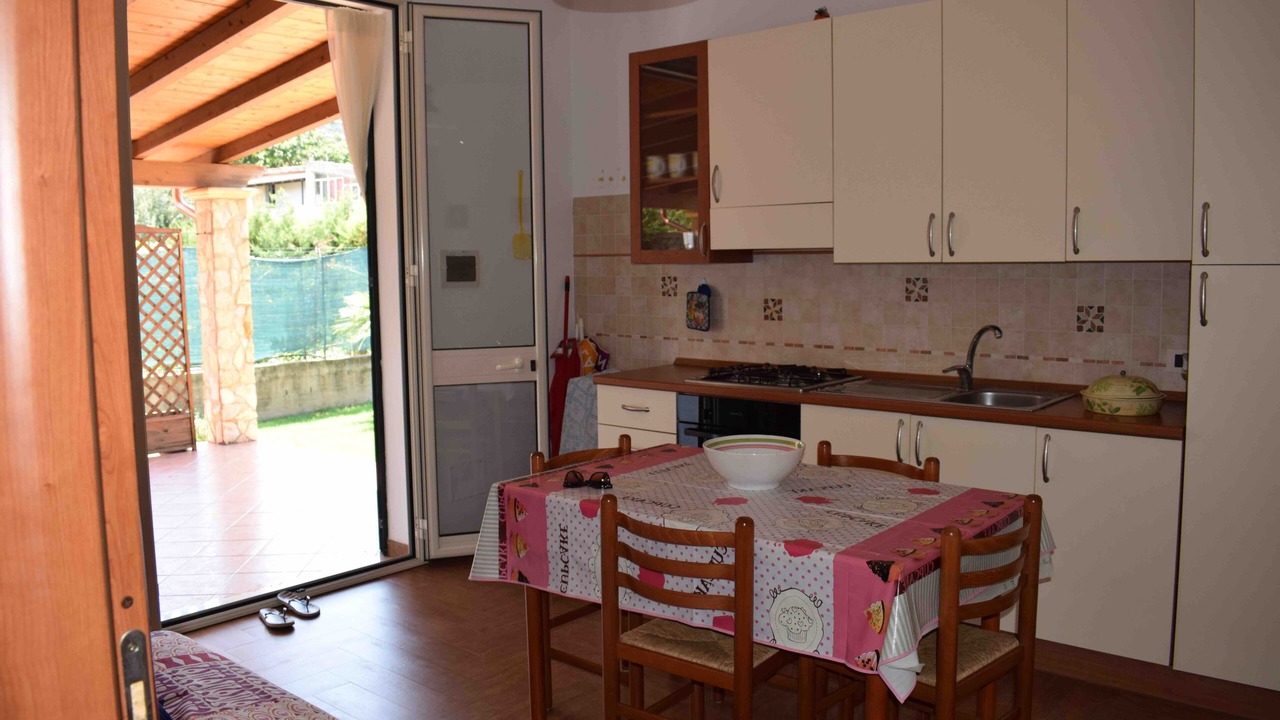 Photo of Kitchen in Campofelice di Roccella