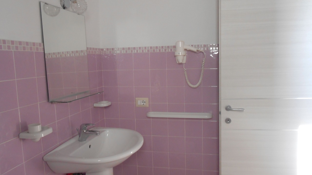 Photo of Bathroom in Grecale