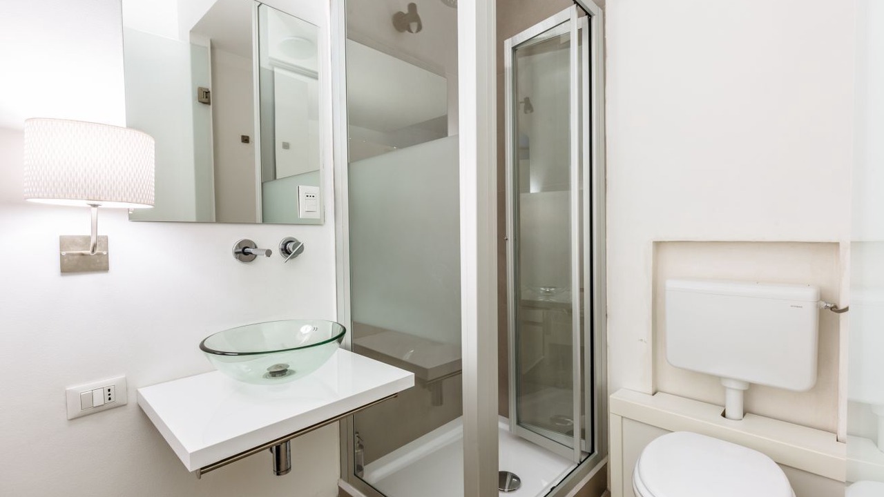 Photo of Bathroom in Kalsa