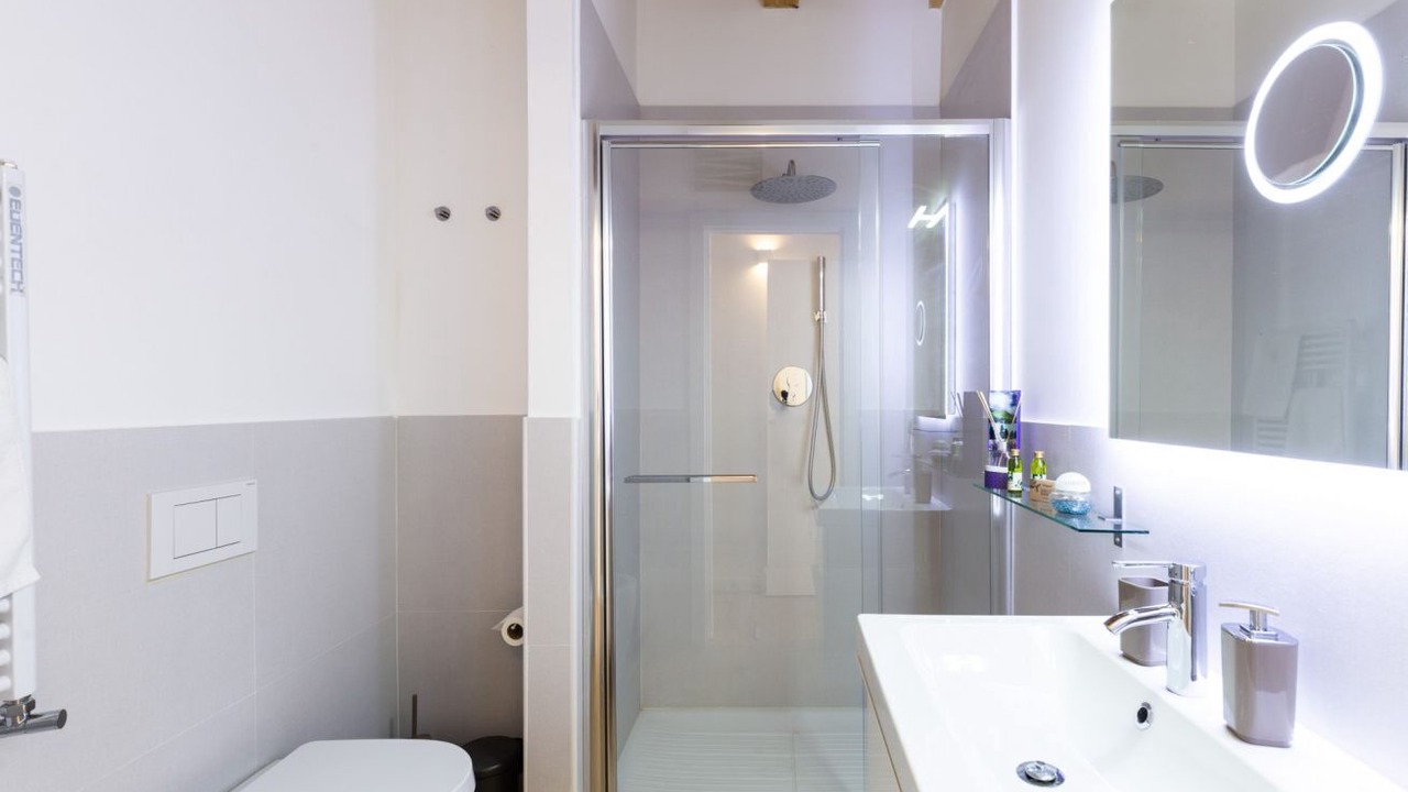 Photo of Bathroom in Kalsa