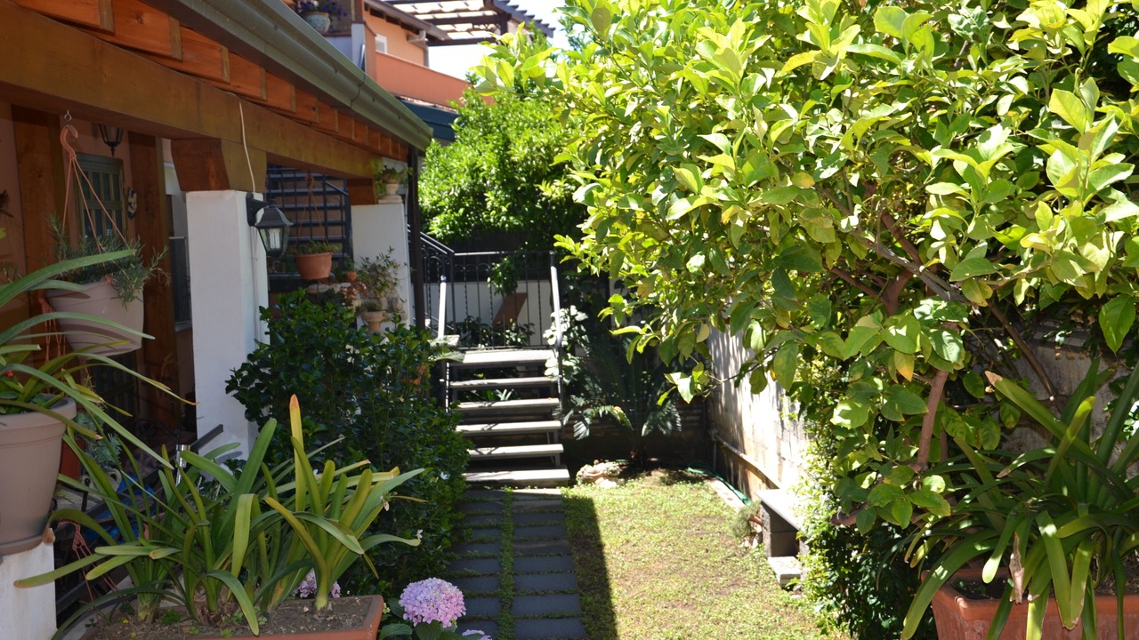 Photo of Outdoor in Aci Catena
