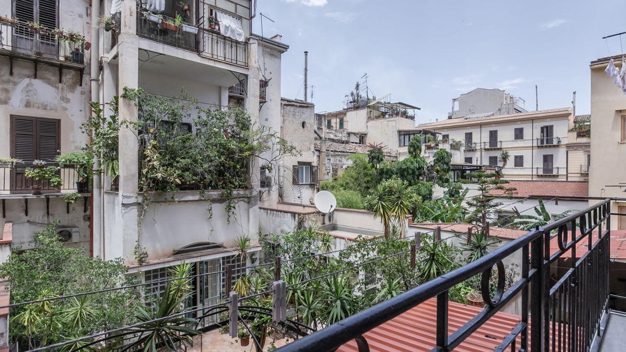 Photo of Outdoor in Palermo
