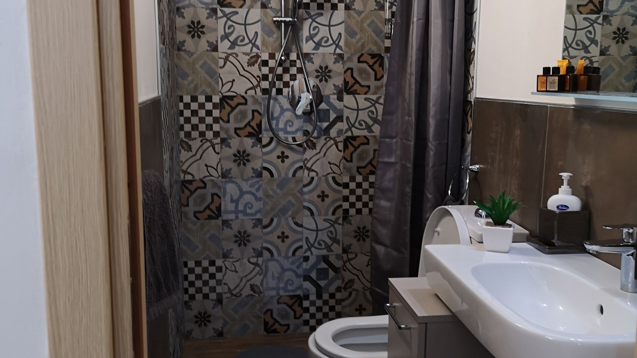Photo of Bathroom in Catania City Centre