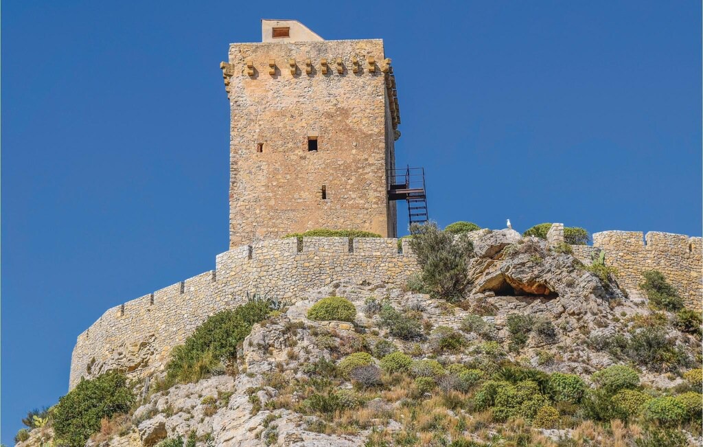 Photo of Others in Torre Colonna-sperone