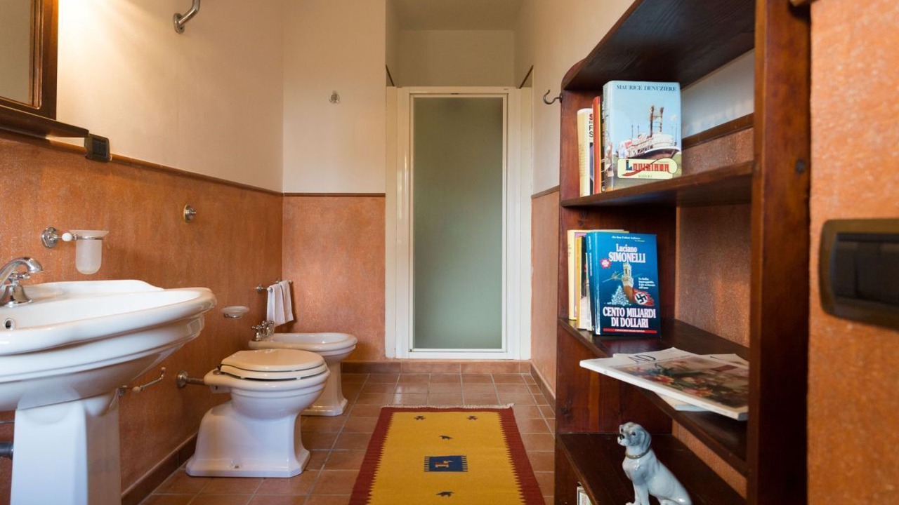 Photo of Bathroom in Contessa Entellina