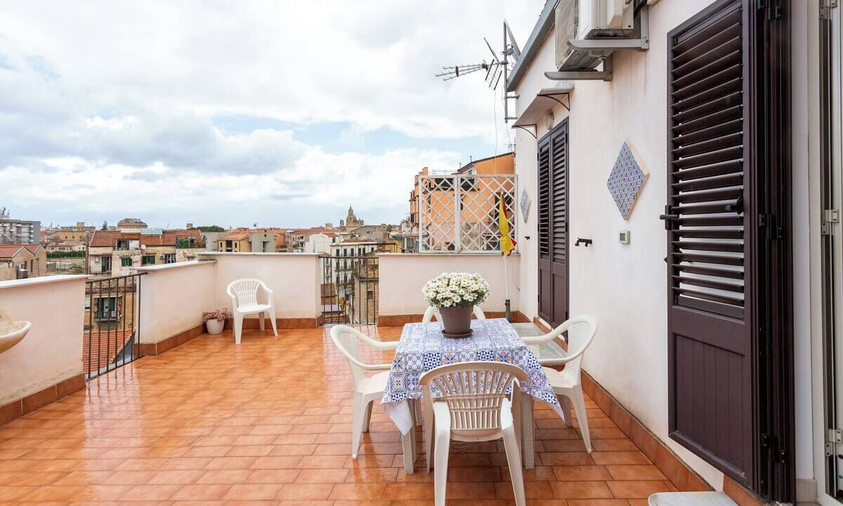Photo of Outdoor in Palermo