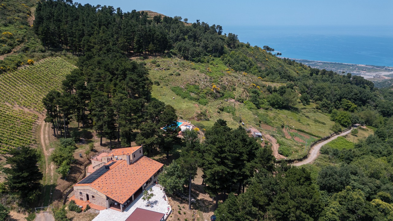 Photo of Outdoor in San Marco d'Alunzio
