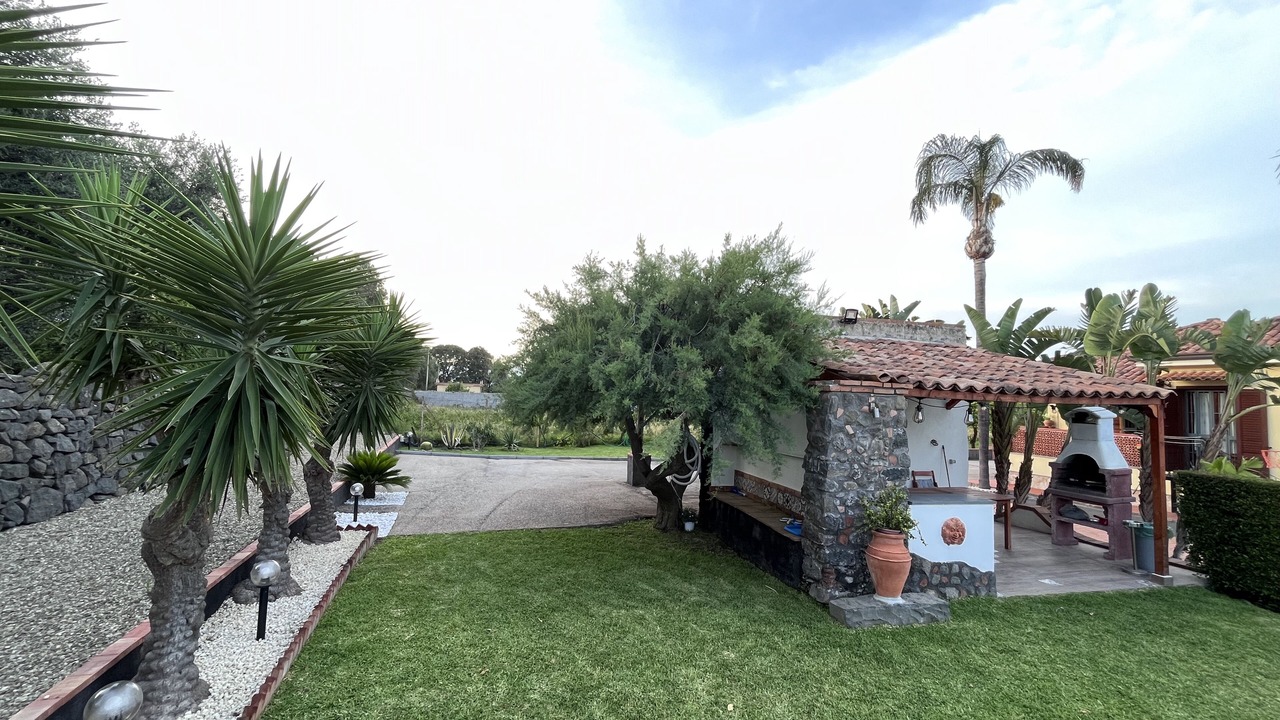 Photo of Outdoor in Torre Archirafi