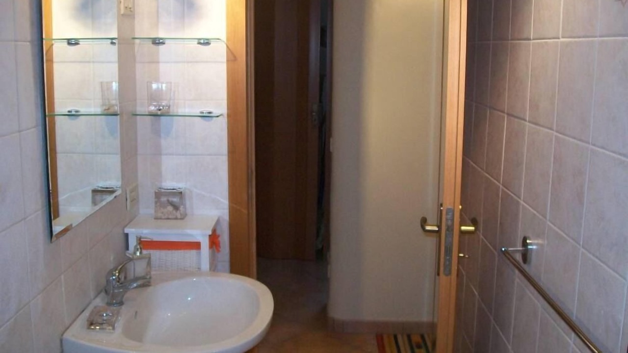 Photo of Bathroom in Levanzo