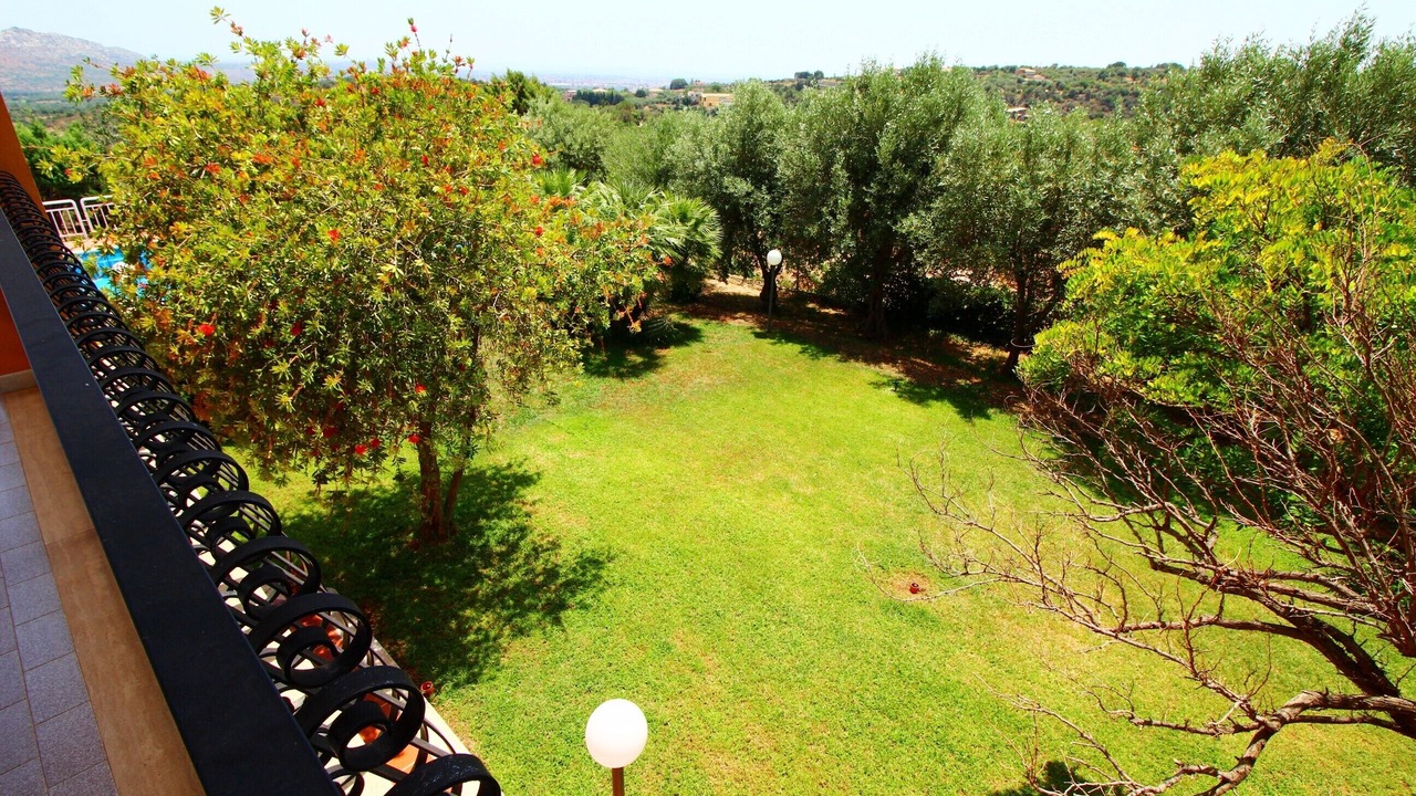 Photo of Outdoor in Solarino