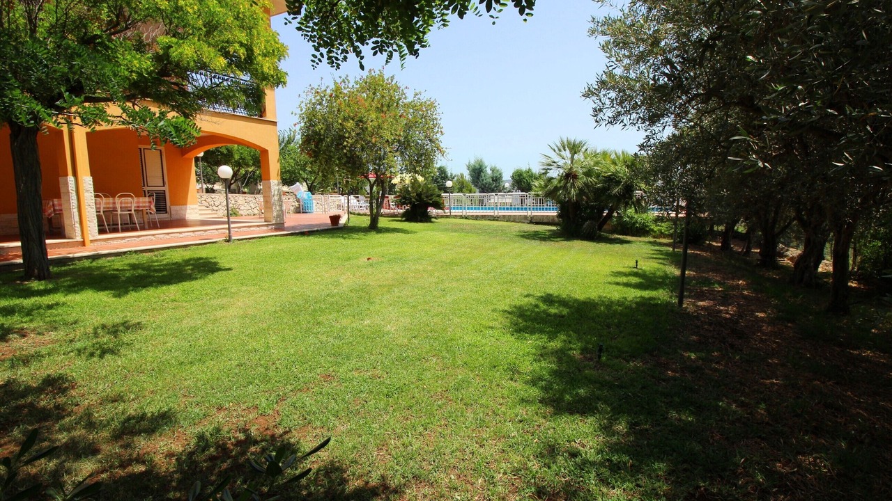 Photo of Outdoor in Solarino