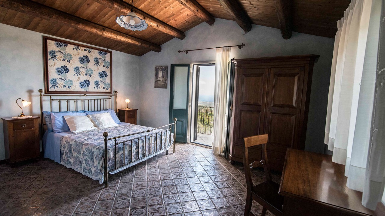 Photo of Bedroom in Piedimonte Etneo