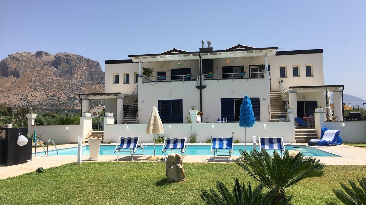 Photo of Outdoor in Terrasini
