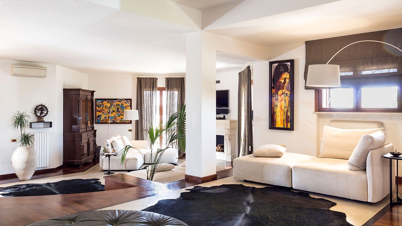 Photo of Livingroom in Syracuse