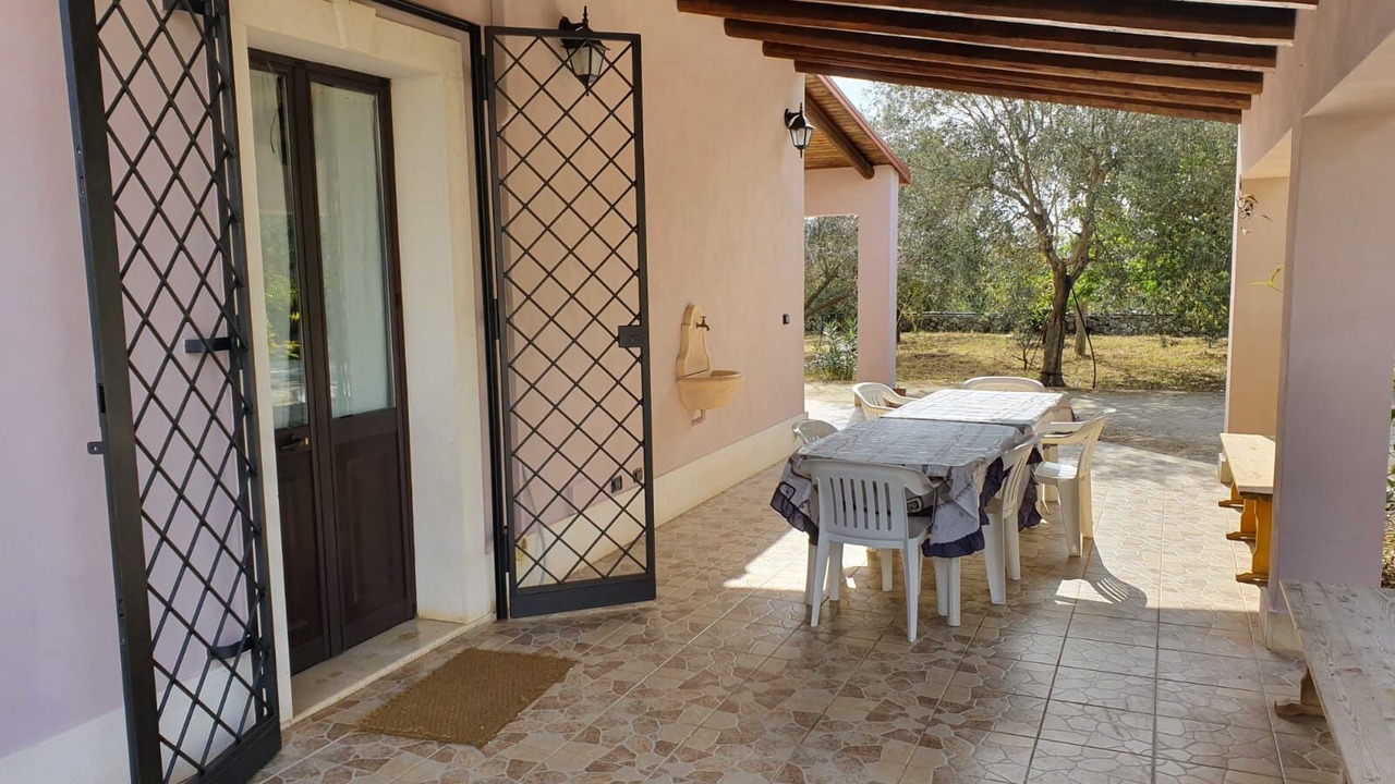 Photo of Outdoor in Solarino
