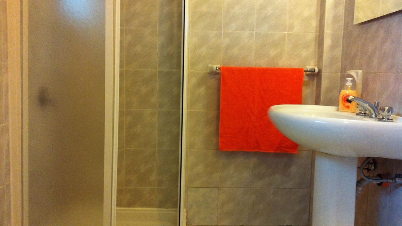 Photo of Bathroom in Picanello-Ognina-Barriera-Canalicchio