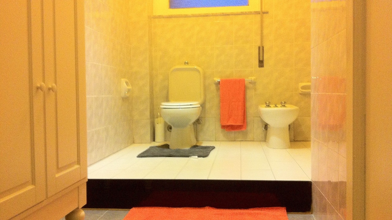 Photo of Bathroom in Picanello-Ognina-Barriera-Canalicchio