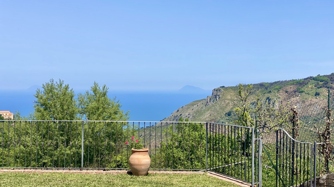 Photo of Outdoor in San Marco d'Alunzio