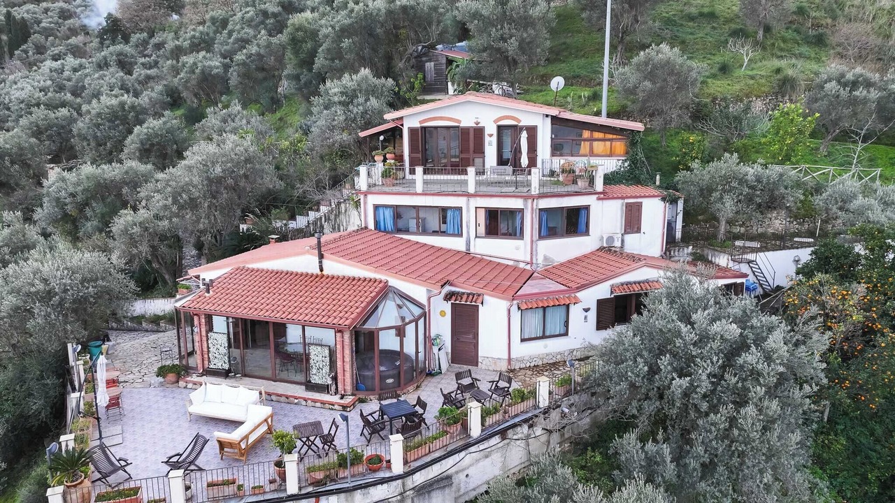 Photo of Outdoor in Reitano