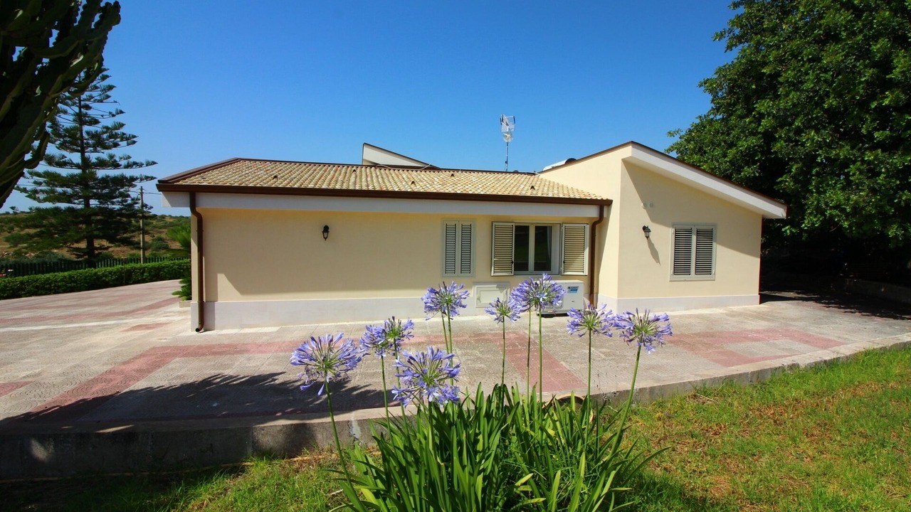 Photo of Outdoor in Floridia