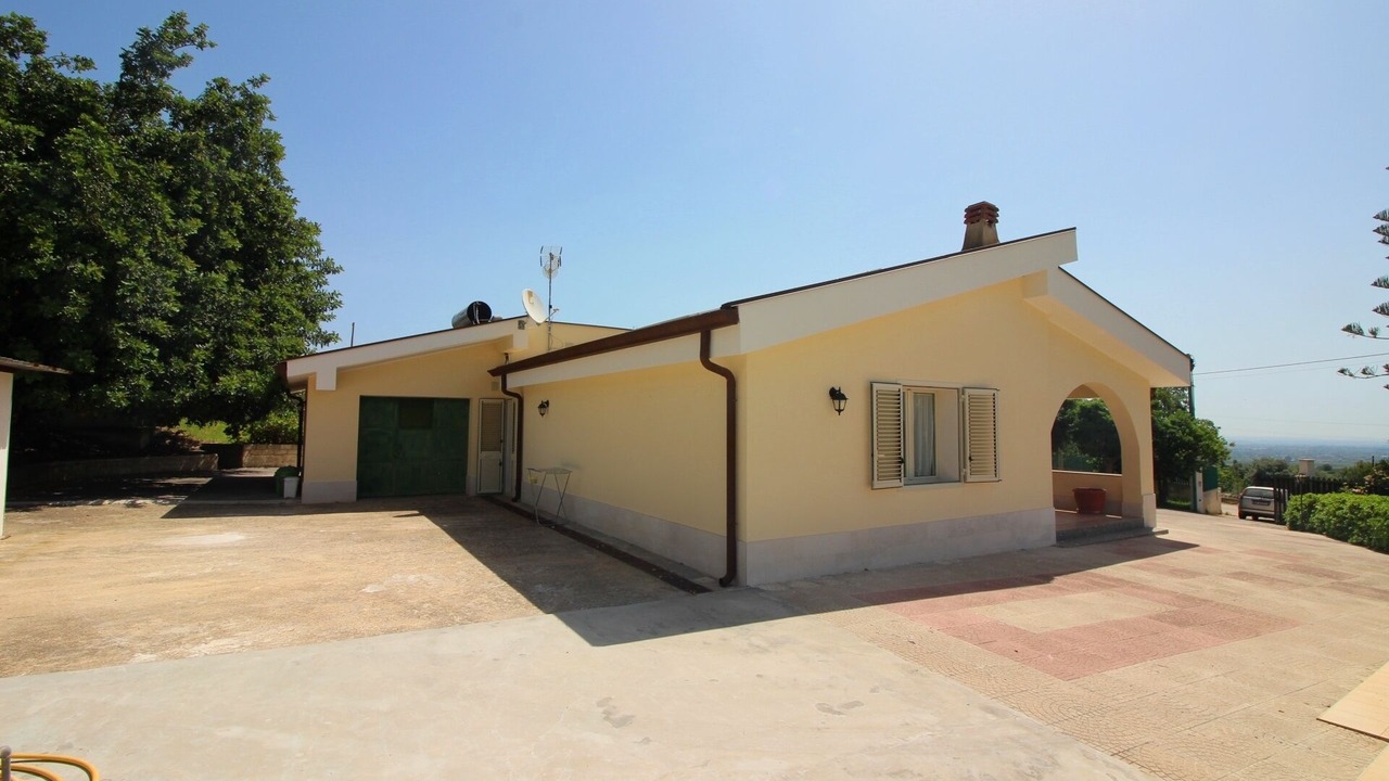 Photo of Outdoor in Floridia