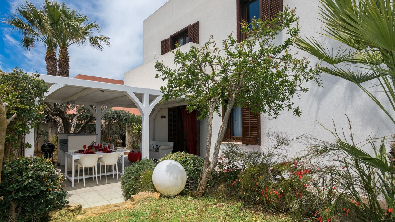 Photo of Patio Balcony in Favignana
