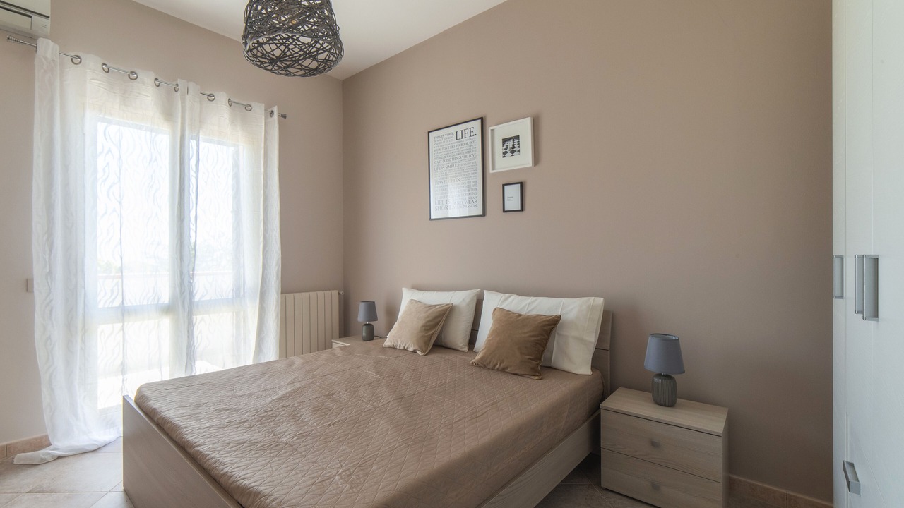 Photo of Bedroom in Torre Colonna-sperone