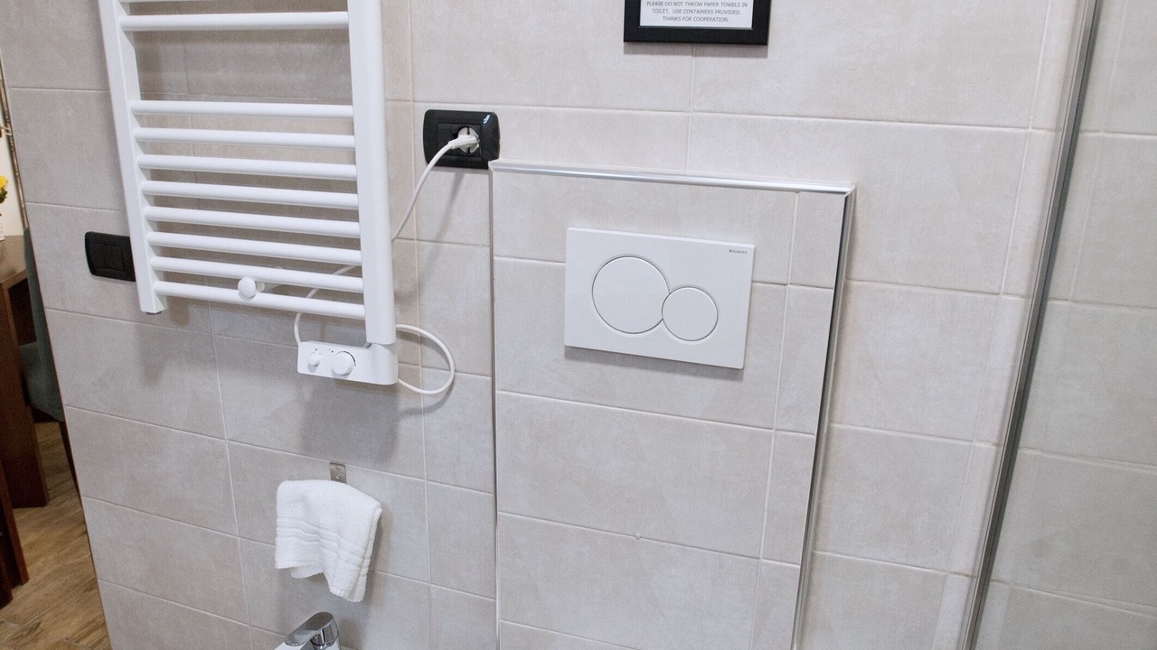 Photo of Bathroom in Catania City Centre