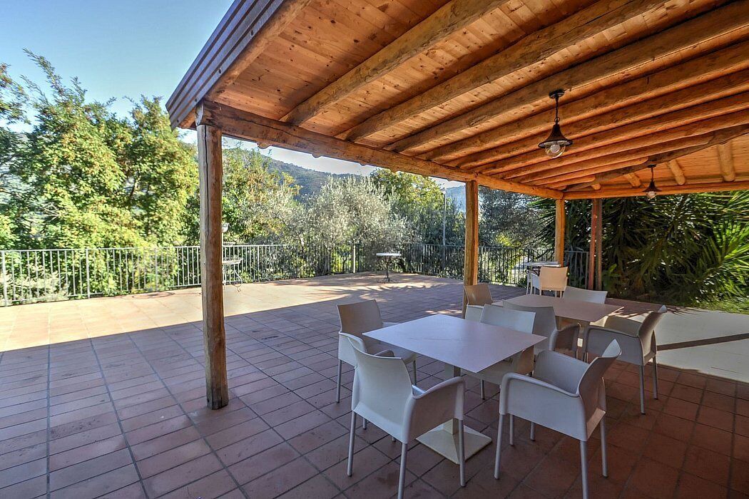 Photo of Outdoor in Mirto