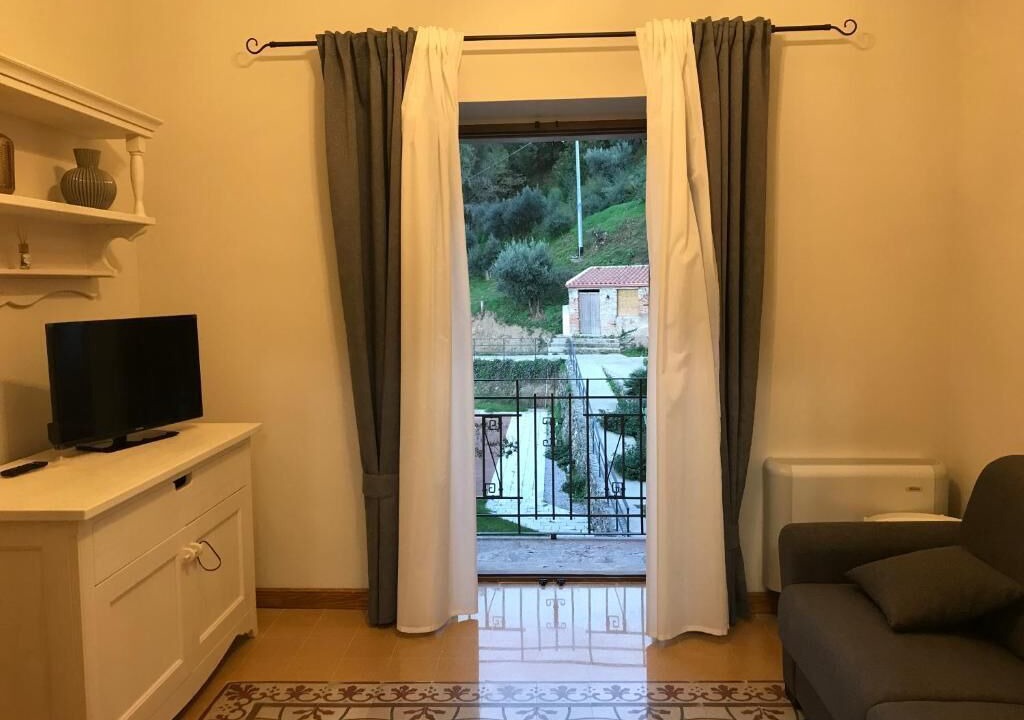 Photo of Livingroom in Capri Leone