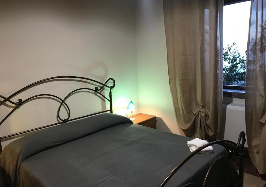 Photo of Bedroom in Capri Leone