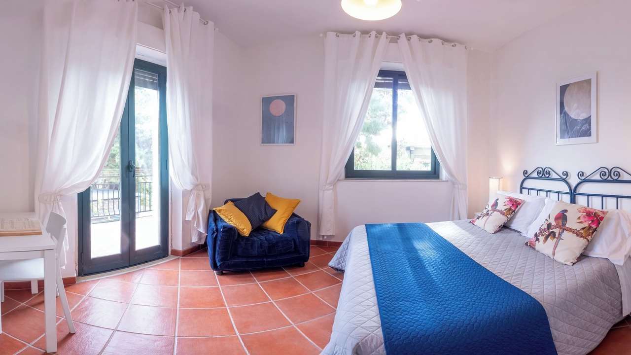 Photo of Bedroom in Aci Castello