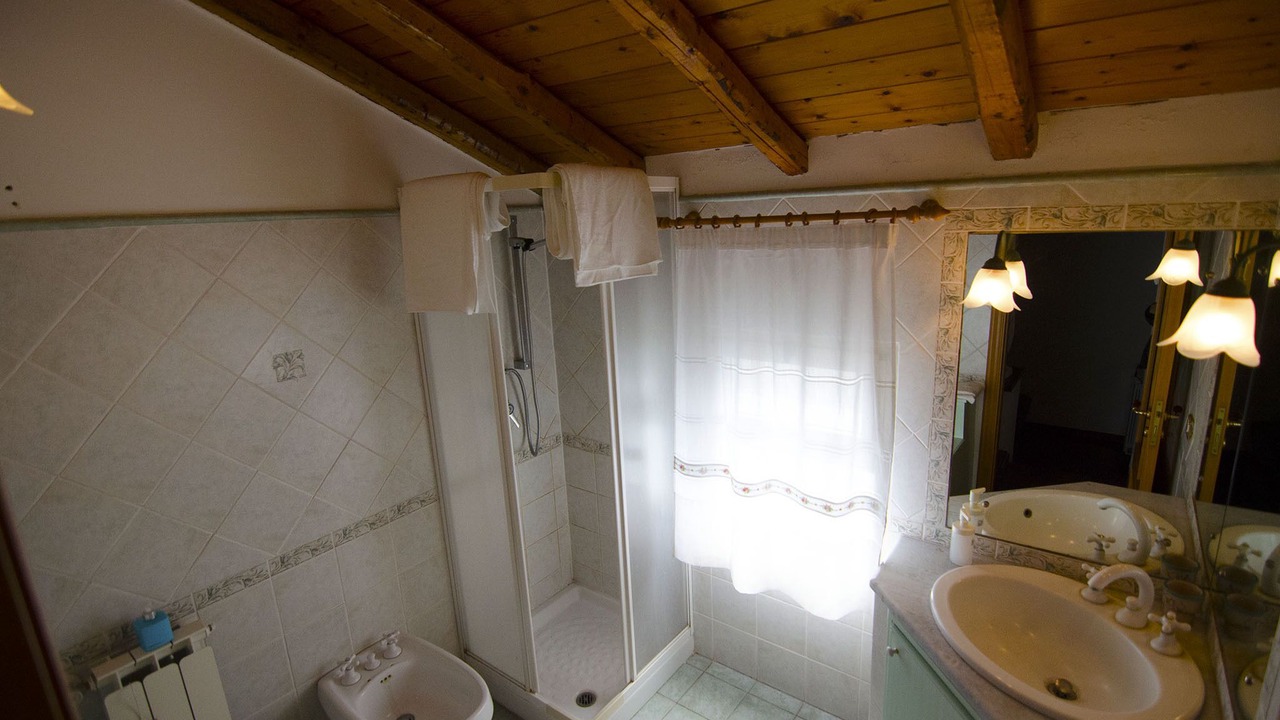 Photo of Bathroom in Riposto