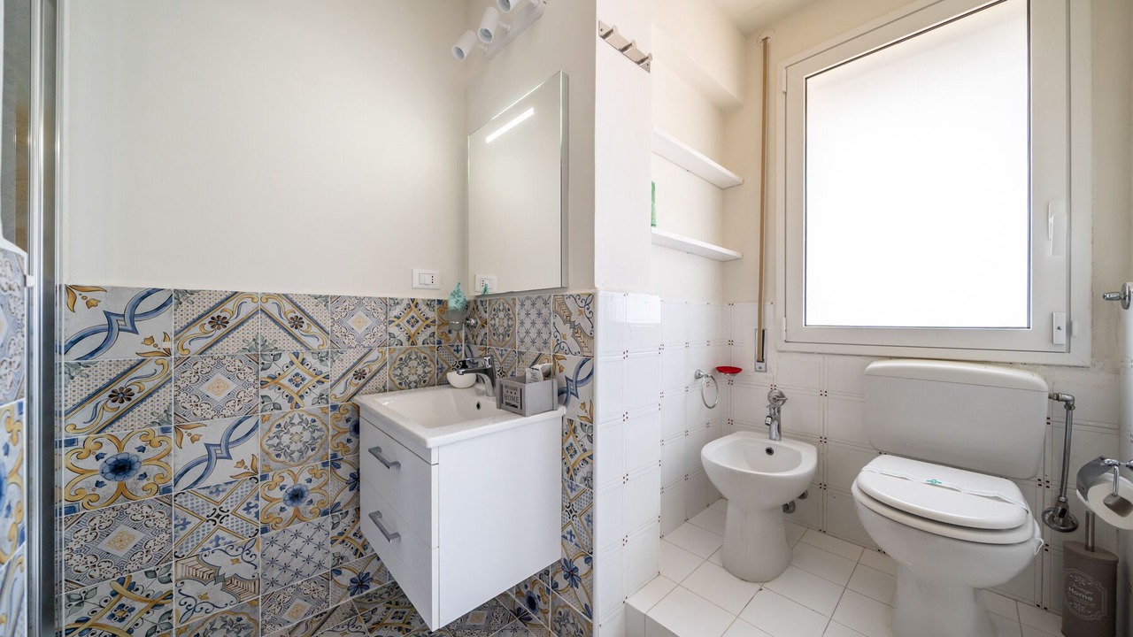 Photo of Bathroom in Mondello