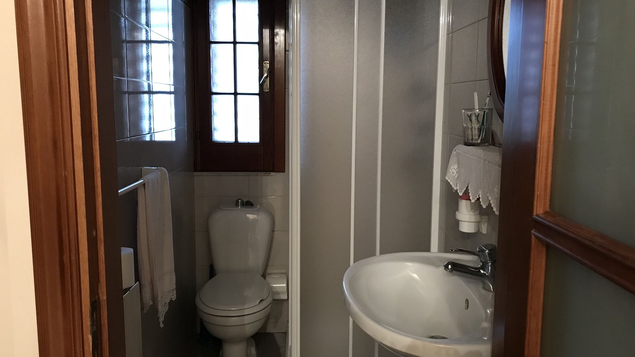 Photo of Bathroom in Cesaro