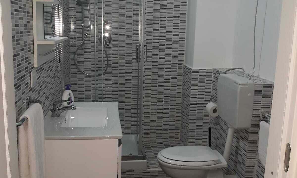 Photo of Bathroom in Favara
