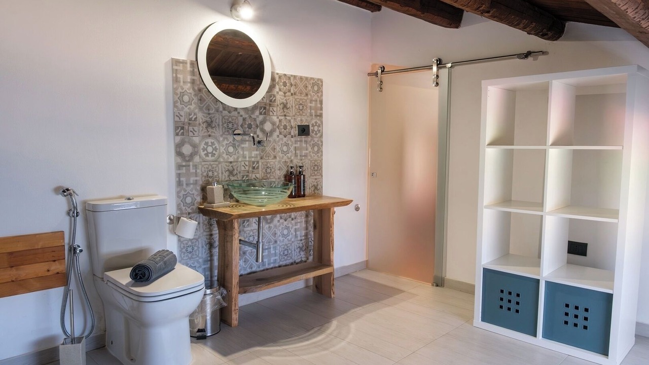 Photo of Bathroom in Syracuse