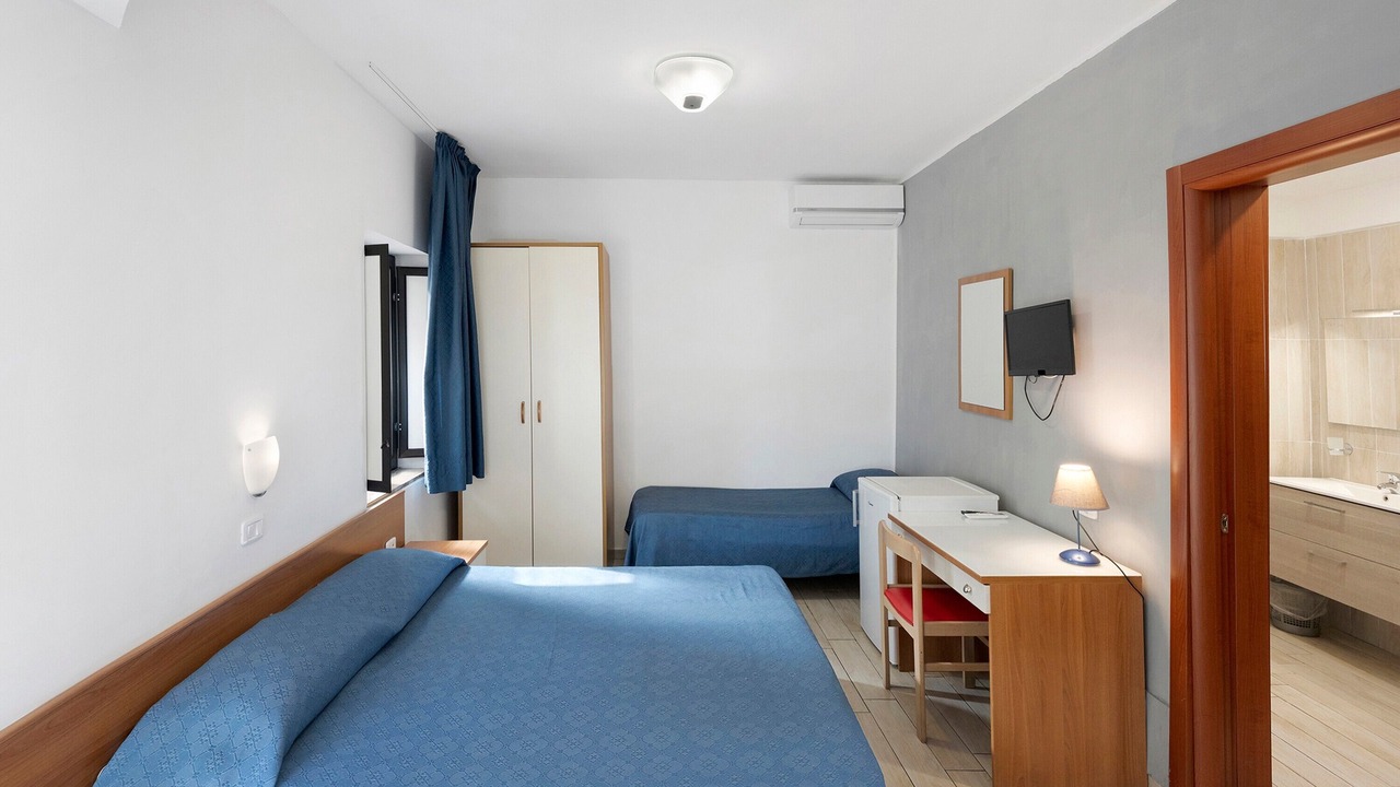 Photo of Bedroom in Laura