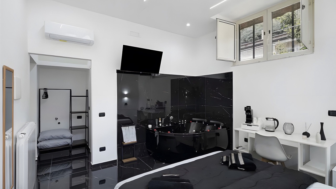 Photo of Bedroom in Mercato San Severino