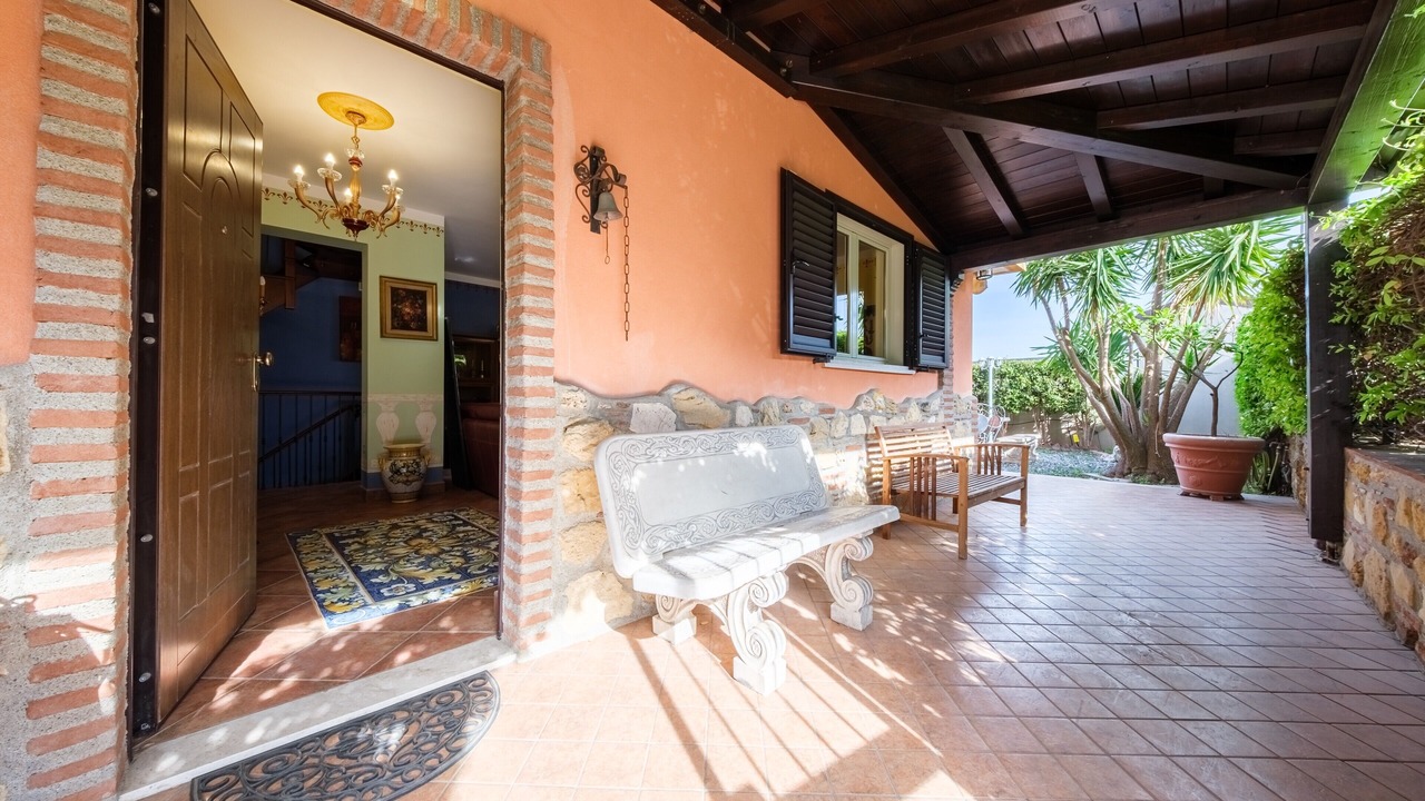 Photo of Patio Balcony in Nizza di Sicilia