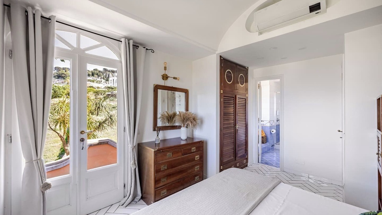 Photo of Bedroom in Marina Grande