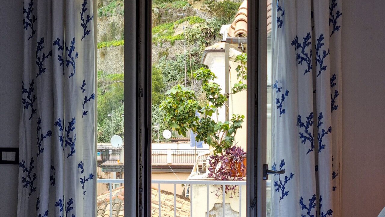 Photo of Bedroom in Pizzo