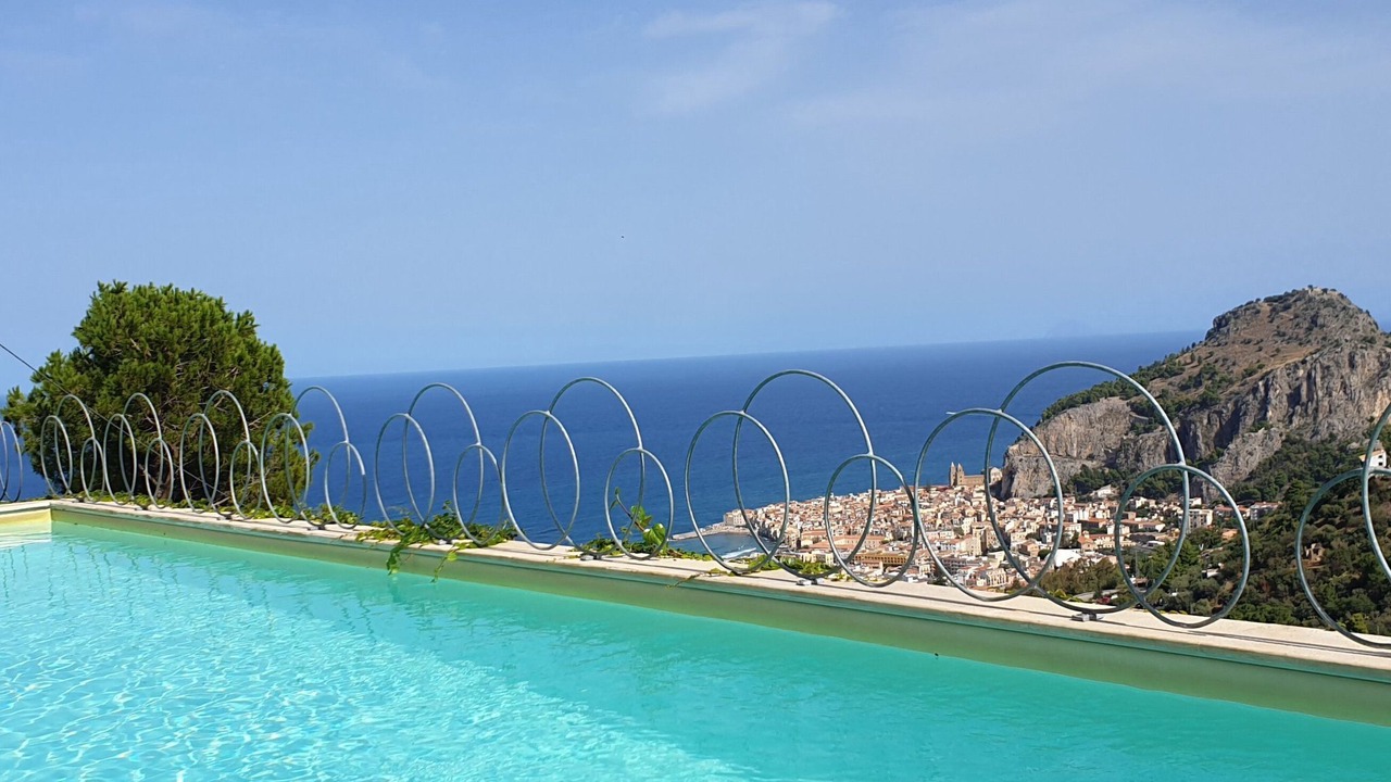 Photo of Others in Cefalu