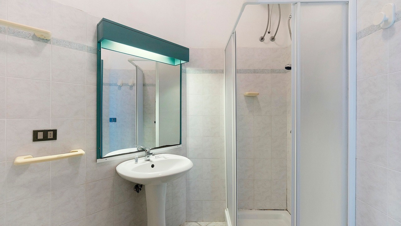 Photo of Bathroom in Palinuro