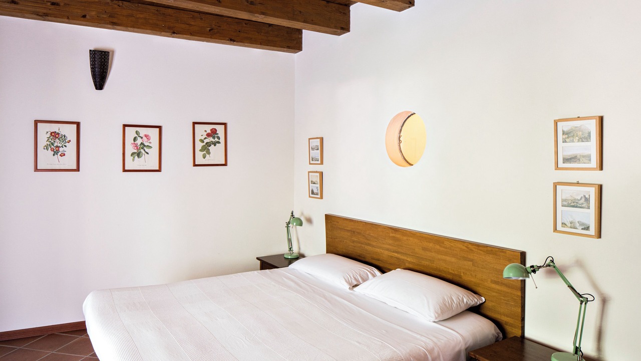 Photo of Bedroom in Nola