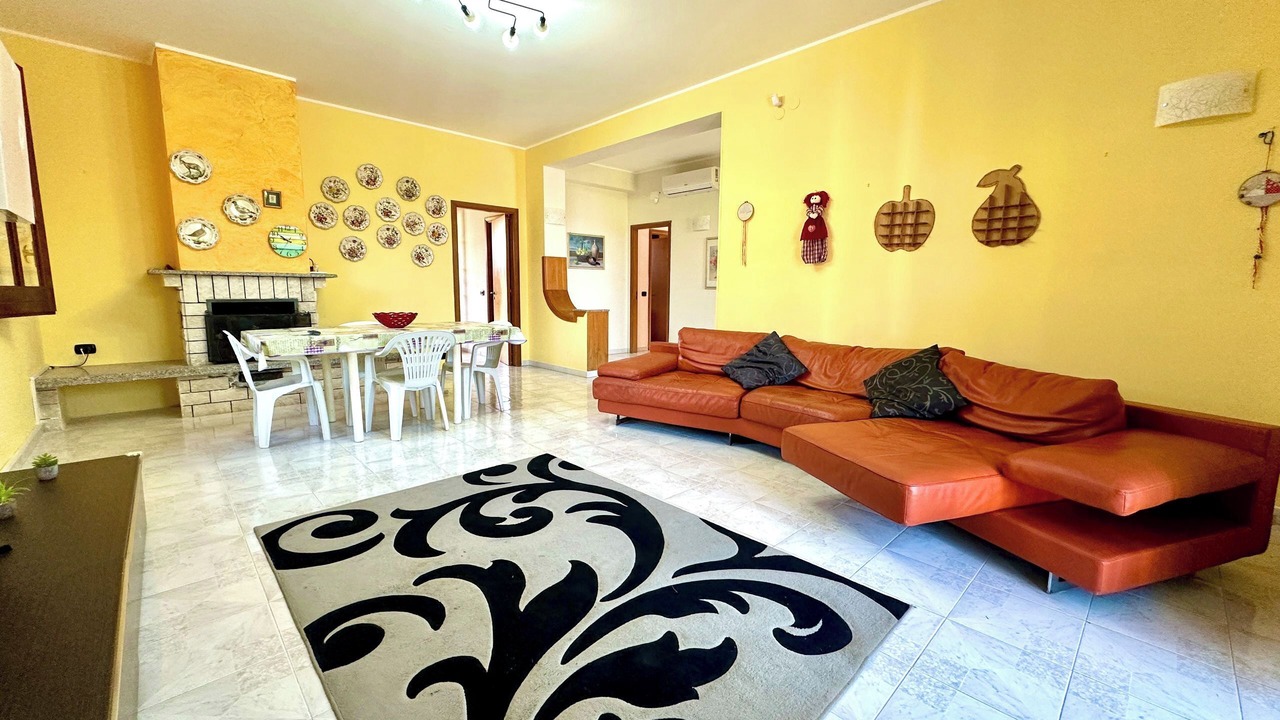 Photo of Livingroom in Arenella