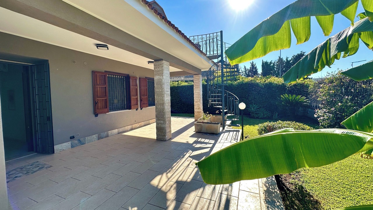 Photo of Outdoor in Arenella